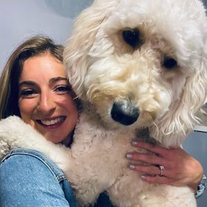 Meet your Posher, Briana